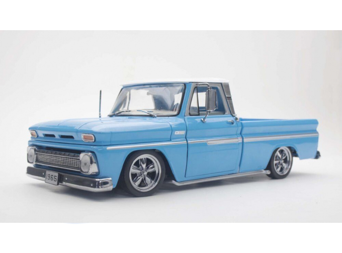 CHEVROLET C-10 PICK-UP LOWRIDER 2-DOOR (1965), BLUE WHITE