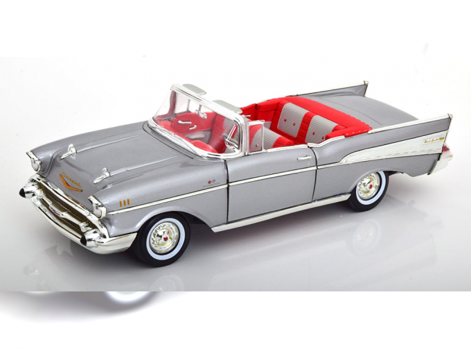 CHEVROLET Bel Air Cabriolet Open (1957), Silver