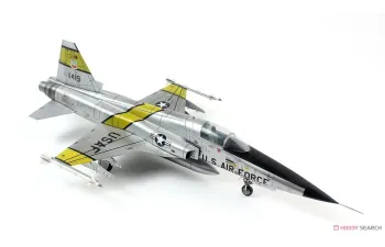 Сборная модель Northrop F-5E Tiger II Early Version
