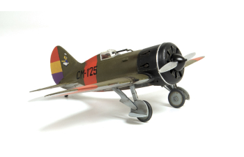 Сборная модель Советский истребитель И-16 Тип 5