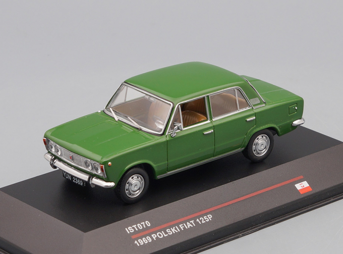 FIAT Polski 125P (1969), green