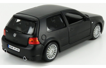 VOLKSWAGEN Golf IV R32, black