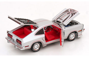 FORD Mustang II King Cobra (1978), Silver Metallic with Red and Black Stripes