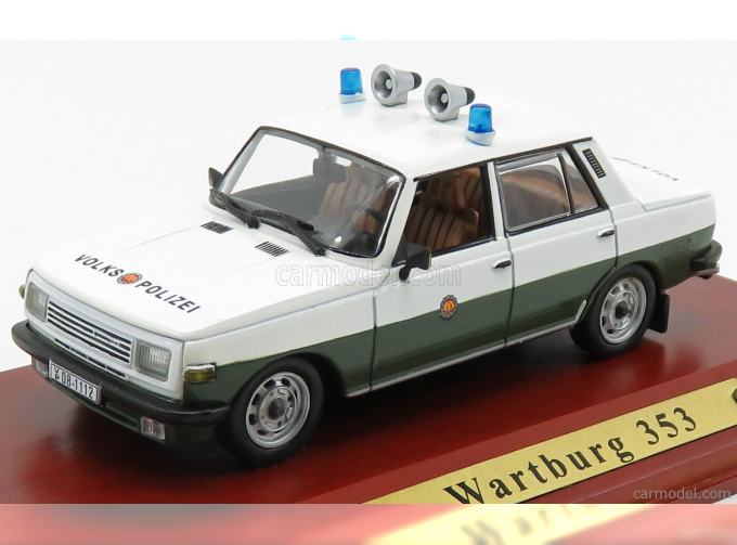 WARTBURG 353 Pilizei, white / green