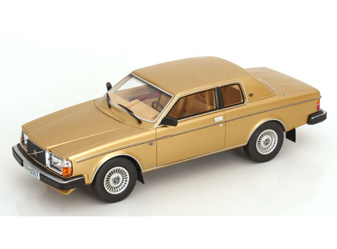 VOLVO 262C BERTONE (1981), gold metallic