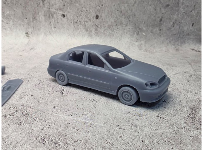 Сборная модель Chevrolet  LANOS СЕДАН