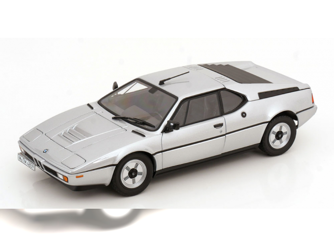 BMW M1 (1980), silver