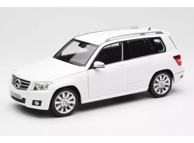 Mercedes-Benz GLK-klasse X204 (2008), white