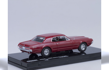 MERCURY Cougar, cardinal red