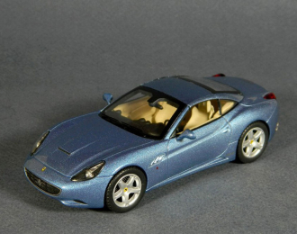 FERRARI California (2008), blue metallic