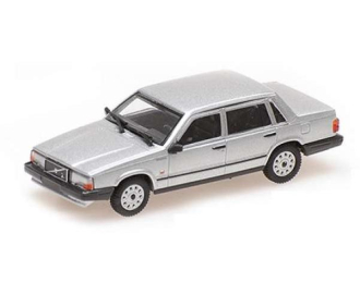 VOLVO 740 GL (1986), silver