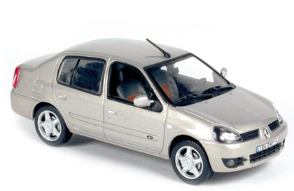 RENAULT Clio Symbol (2007), beige angora