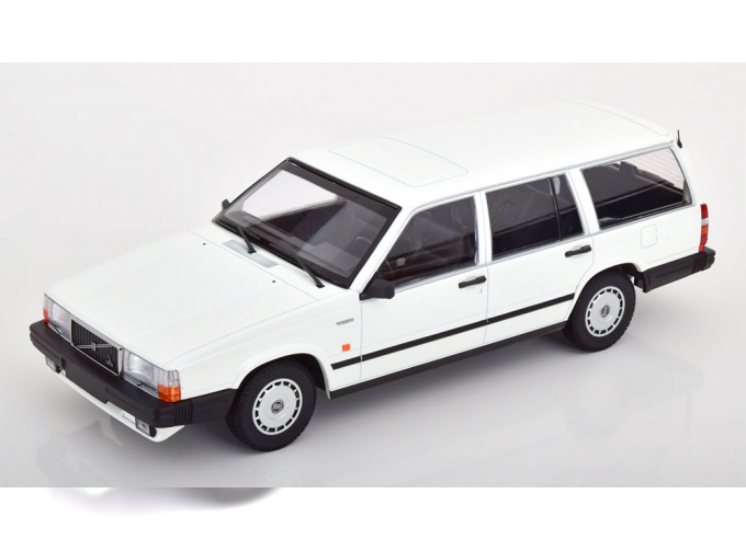 VOLVO 740gl Sw Station Wagon (1986), White