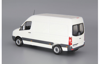 VOLKSWAGEN Crafter Kasten, white