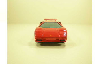 LAMBORGHINI Countach, red