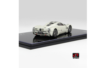 PAGANI Utopia, white