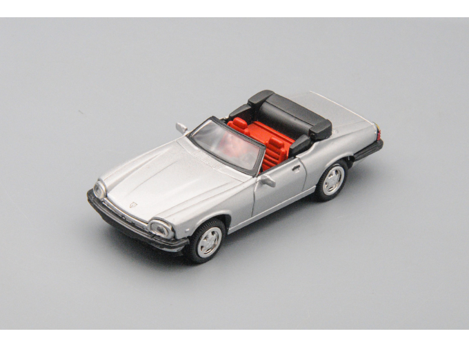 JAGUAR XJ-S-V12 (1988), silver