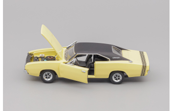 DODGE Charger HT Coupe (1968), yellow / black