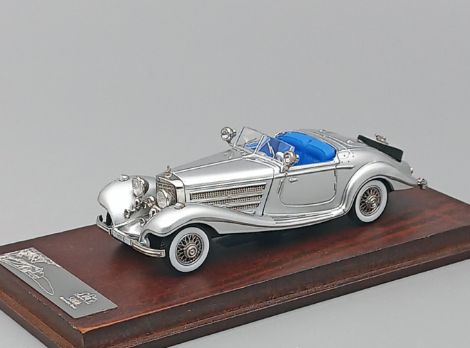 MERCEDES-BENZ 500K (W29), silver