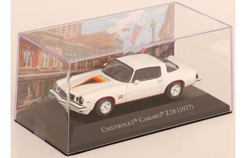 CHEVROLET Camaro Z28 (1977), white