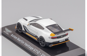 ASTON MARTIN Vantage GT12 (2015), white