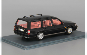 VOLVO 960 Estate (1996), black metallic