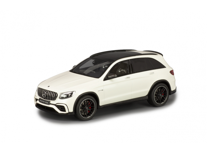 Mercedes-AMG GLC63 2018 X205, white