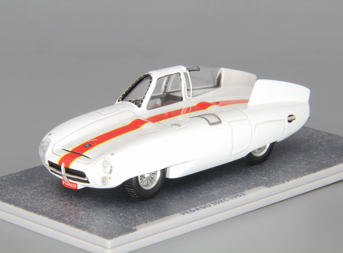 PEGASO 102 C Bisiluro (1953), white / orange