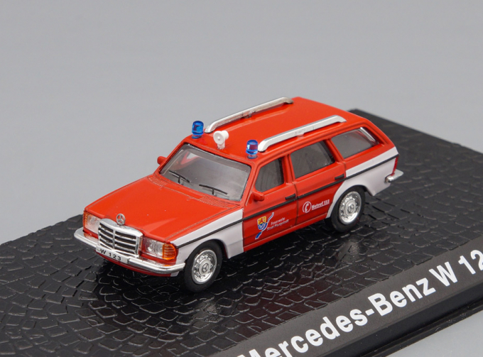 Faszination Feuerwehr 71, MERCEDES-BENZ W123, red / white