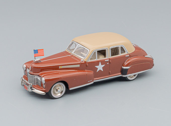 CADILLAC Fleetwood Series Sixty Special (1941), bordeaux / beige