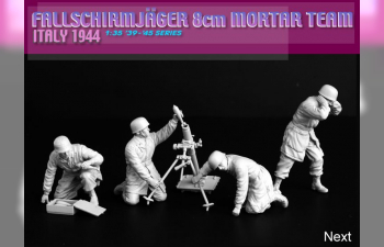 Сборная модель Fallschirmjager 8cm Mortar Team (Italy 1944)