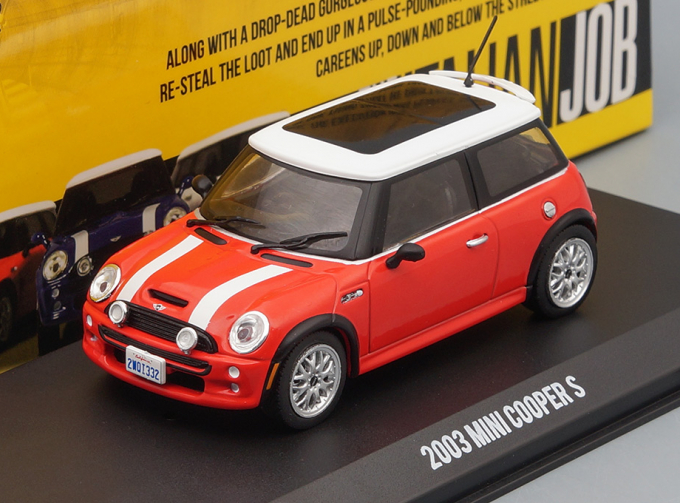 MINI COOPER S 2003 Red with White (из к/ф "Ограбление по-итальянски")