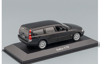 VOLVO V70 Break (2000), black