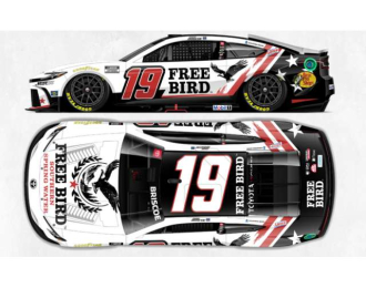 Toyota Camry XSE #19 Chase Briscoe *Free Bird*, white/red/black 2026