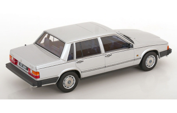 VOLVO 760 Turbo Intercooler (1985), silver