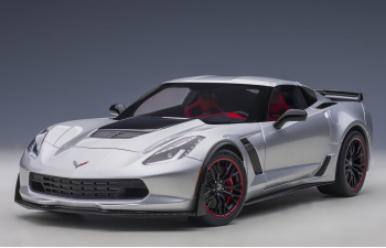 Chevrolet Corvette C7 Z06 серебристый