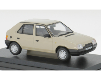 SKODA Favorit 136L (1988), beige
