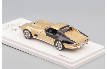 CHEVROLET Corvette "Astrovette Apollo XII" (1969), gold