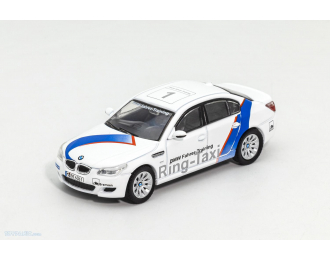 BMW M5 E60 Ring-Taxi (2004), white