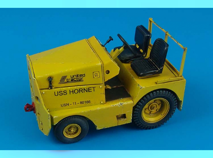 Набор дополнений UNITED TRACTOR GC-340/SM340 tow tractor US NAVY/ARMY