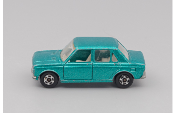 FIAT 128, green