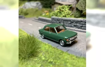 FIAT 128 (1969), green