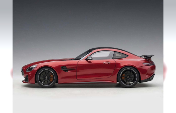 Mercedes-AMG GT-R 2017 (red)