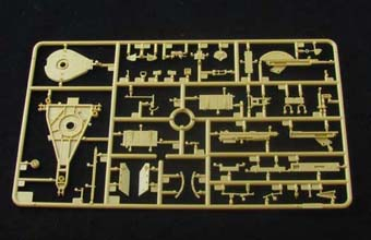 Сборная модель Sd.kfz 6/2 (BN9) 3.7cm Flak36 half-track 5t (Early/Late Production)
