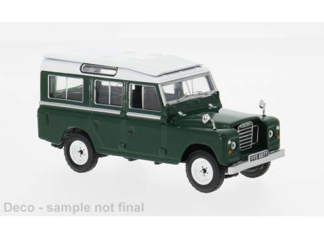 LAND ROVER Series III 109 (1978), green/white 