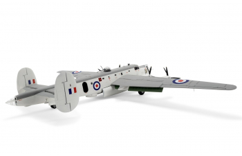 Сборная модель Британский патрульный противолодочный самолет Avro SHACKLETON MR.2