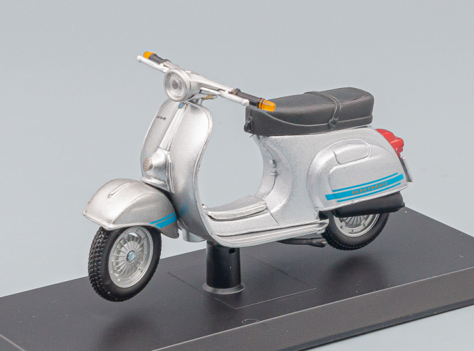 PIAGGIO Vespa 125 ET3 (Japan) 1976, silver