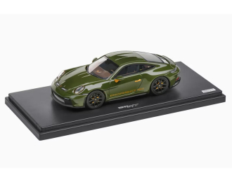 PORSCHE 911 992 S/T Coupe Special Request (2024), green