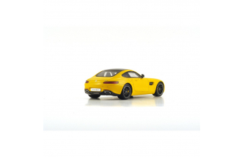 MERCEDES-BENZ AMG GT (2014), yellow