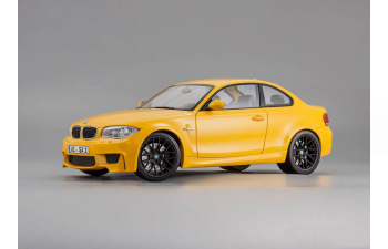 BMW 1er M Coupe (2011), yellow